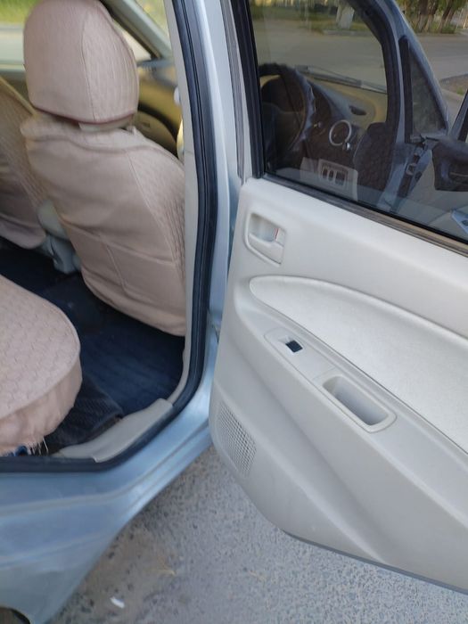 Mitsubishi Colt.