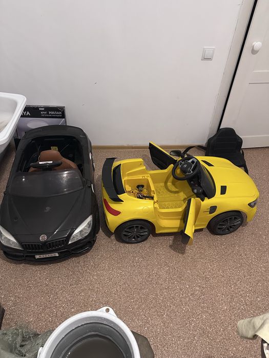 Продам детский электромобиль б/у