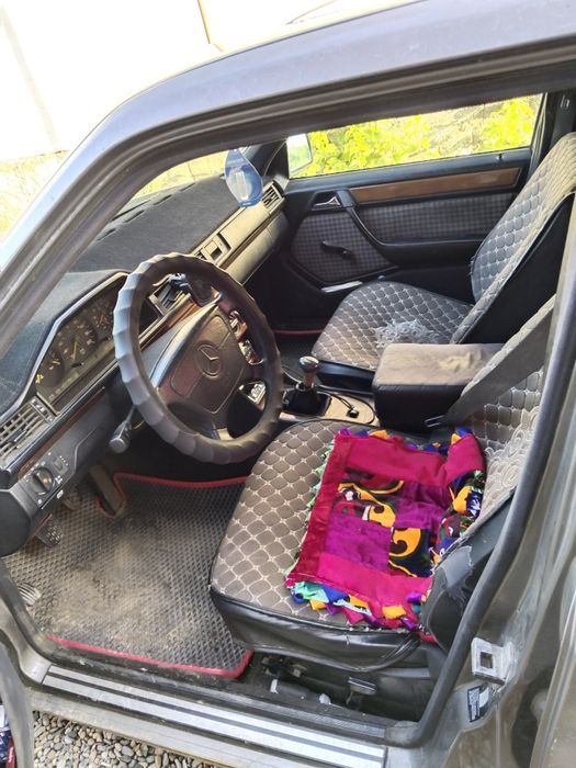 124 Мерседес сатылады