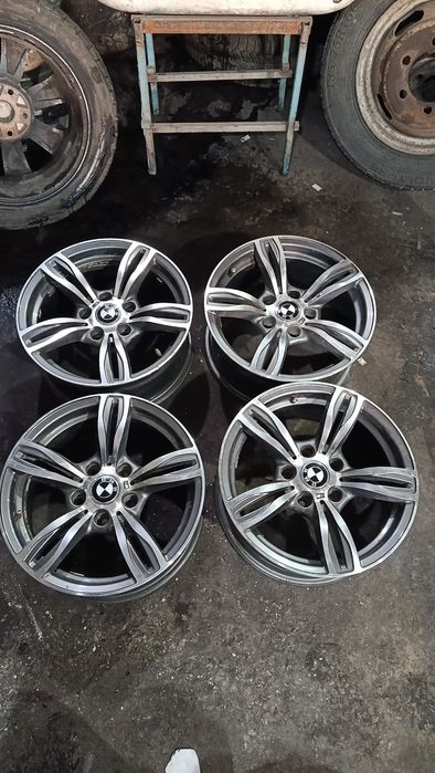 БМВ на 16 крепеж 5*120