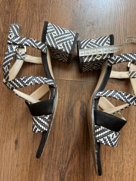 Италиански сандали Zee lane 37 номер.2 чифта-черни и бежови