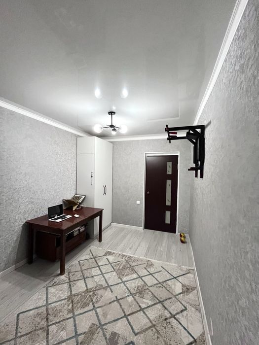 Продам  3-х комнатную квартиру