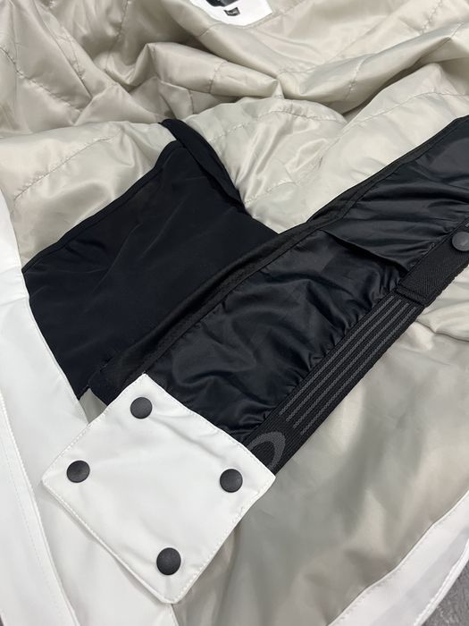 НОВО Ски яке OAKLEY ,Бяло