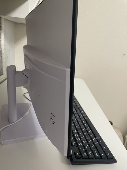 Компьютер Моноблок 24” / Intel Core i5 / 8 ГБ / SSD