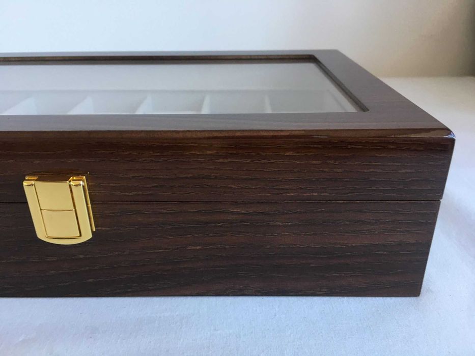 Cutie Caseta Ceasuri Lemn Eleganta Maro pentru 6, 10 și 12. SIGILAT !