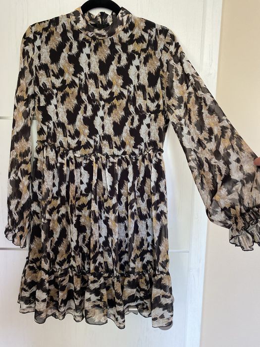 Ефирна дамска рокля