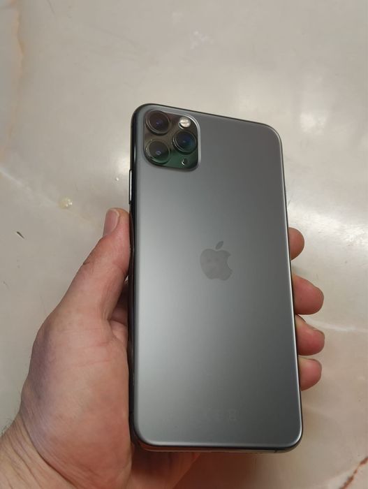 iPhone 11 Pro Max liber de rețea