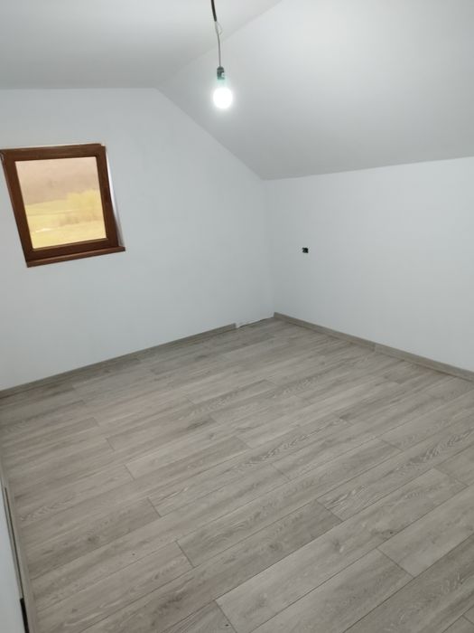 Firma de construcții execut lucrări interioare și exterioare