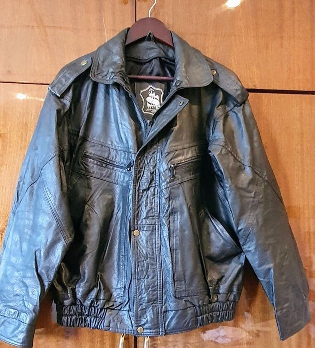 Черно яке от естествена кожа