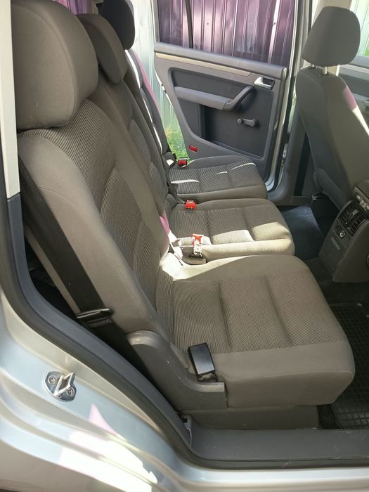 VOLKSWAGEN Touran 2007 — imagine 4