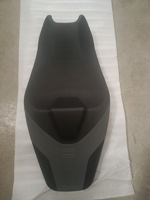 Седалка за HONDA X-ADV 750 / X ADV 750