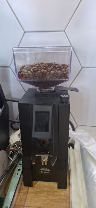 Продам кофемашину