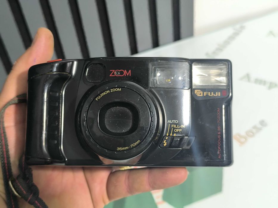 Cameră Foto Compactă Fuji FZ-500 ZOOM pe Film