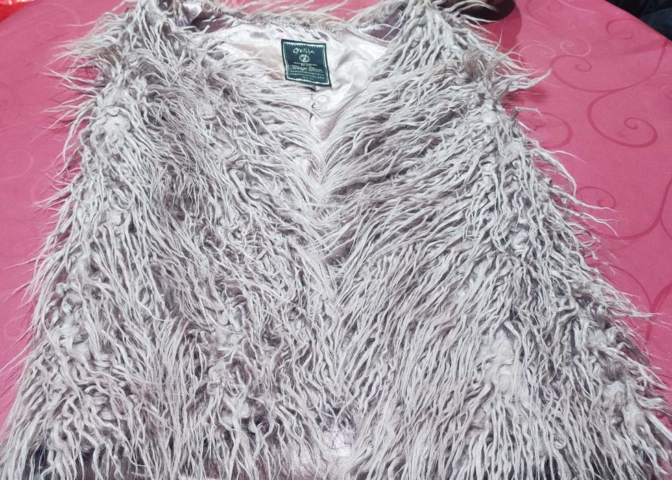 елече в цвят пудра