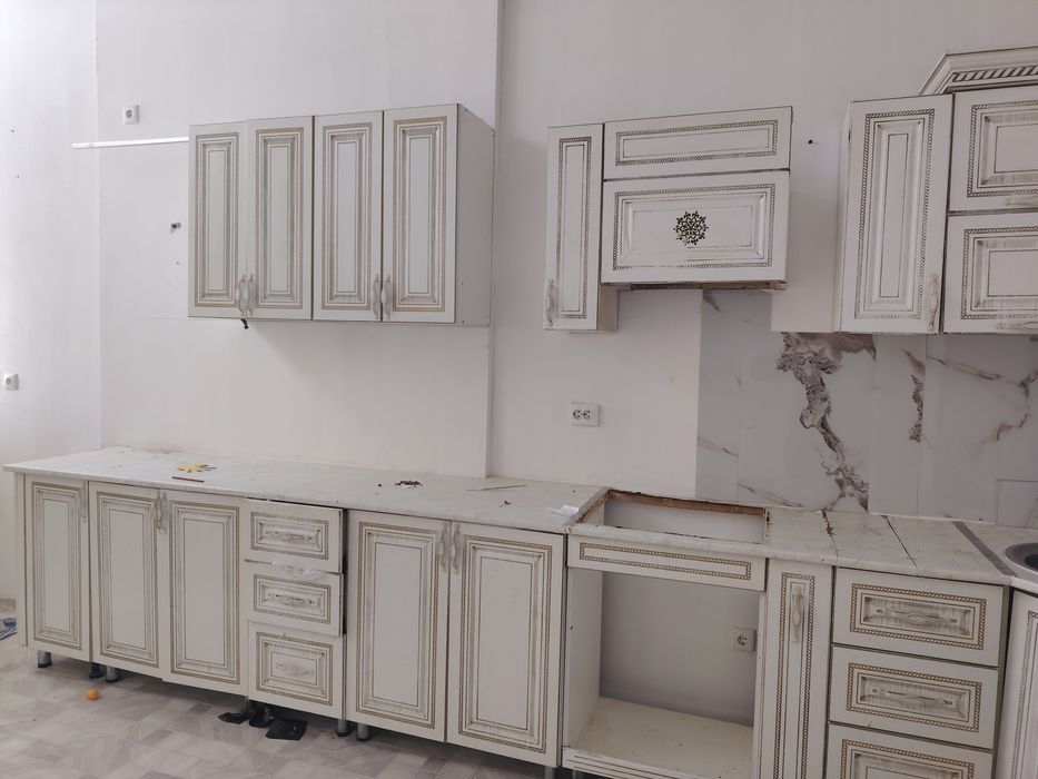 Кухонный гарнитур