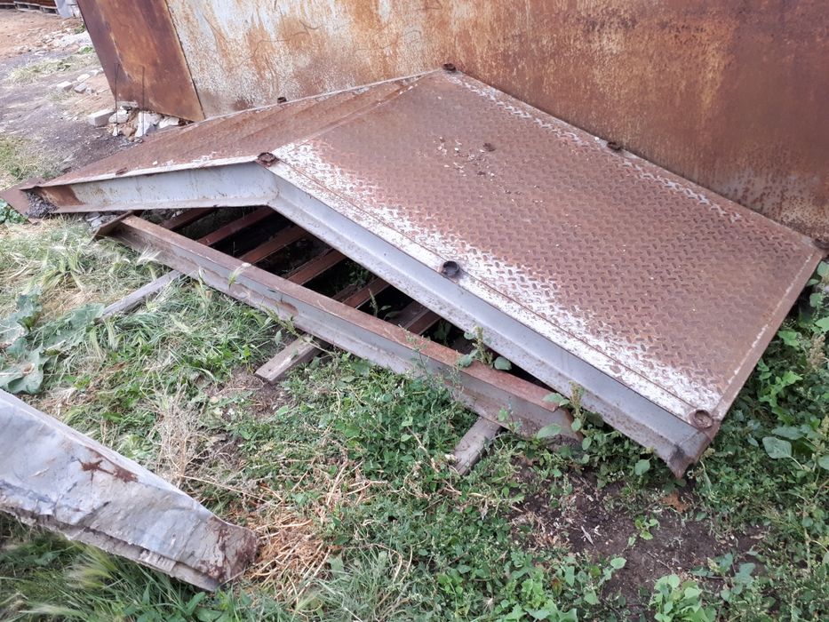 Лестница металлическая