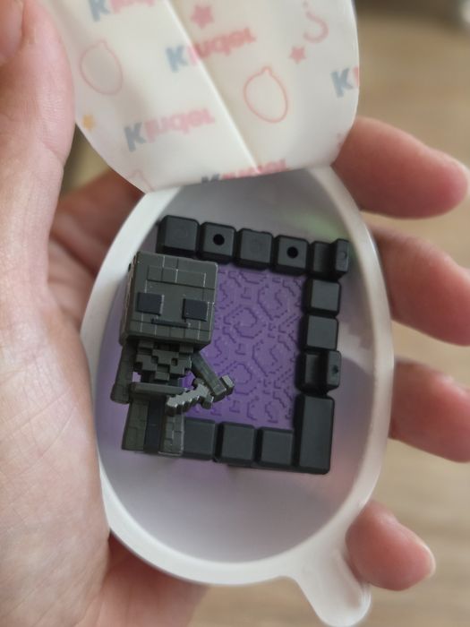 Фигурки Майнкрафт Kinder Joy