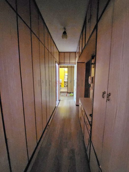 Продава се Тристаен апартамент в Велико Търново, Бузлуджа - 71 кв.м за 1092 €/кв.м - Снимка #9