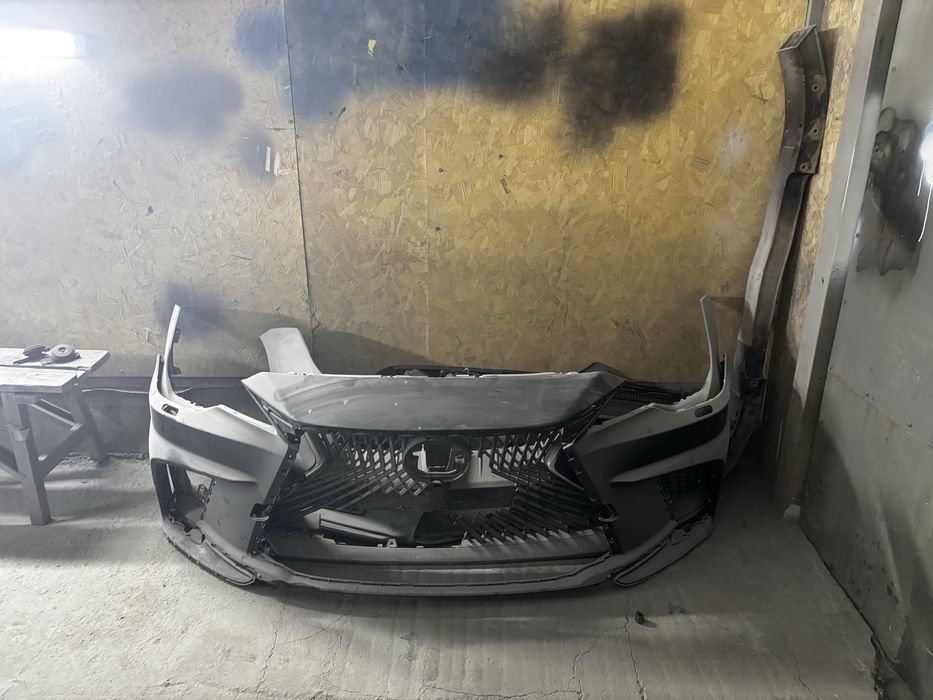 бампер Lexus RX 500H