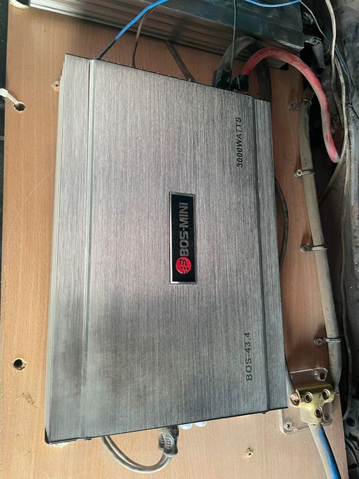 Продаю сабвуфер и усилитель