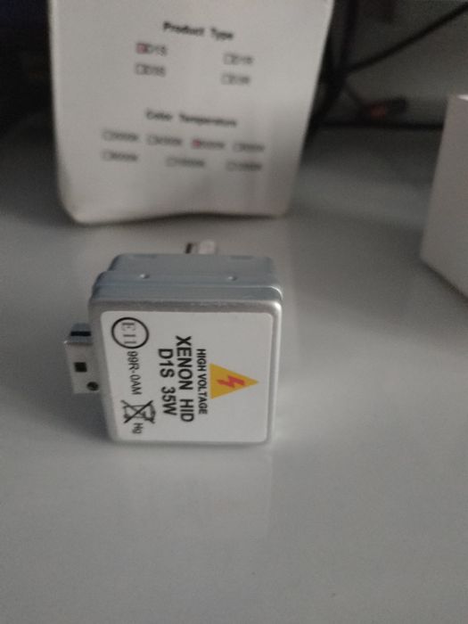 Лампа под линзу вектора С