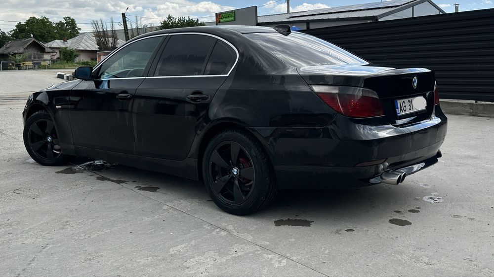 BMW 5 Series 2004 — imagine 5