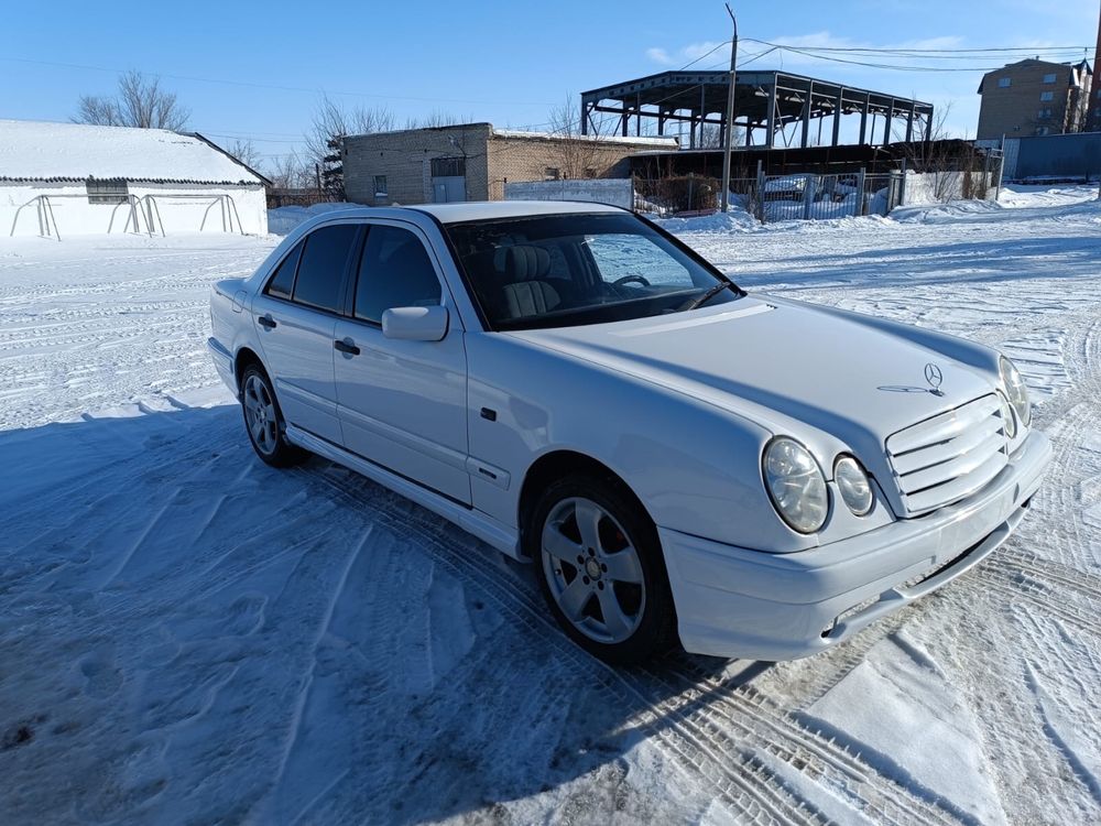 3 200+ объявления о продаже Mercedes-Benz E-Class