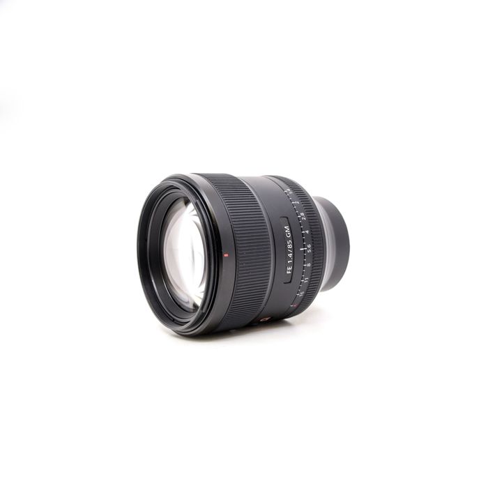 Sony FE 85mm f/1.4 GM