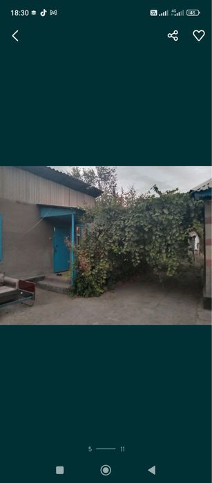 Продается  дом р-н запад. В центре .