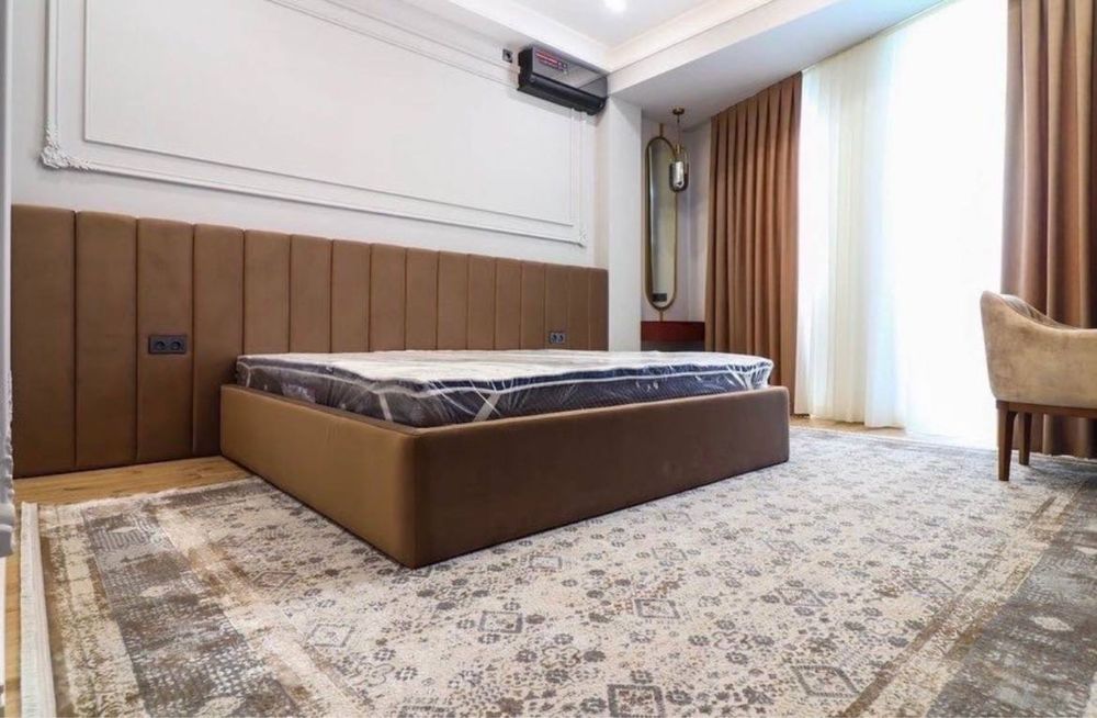 Метро Ойбек-Новостройка! Сдается новая 3-х комнатная в элит комплексе!