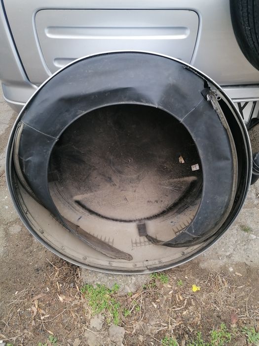 Капак за резервната гума Honda