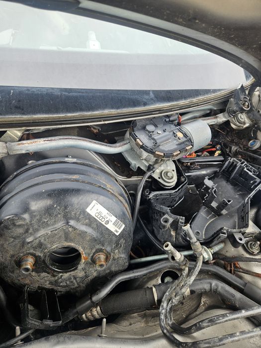 Ansamblu stergatoare cu motoras Audi A6 4F C6 4F1 955 119 4F1 955 023