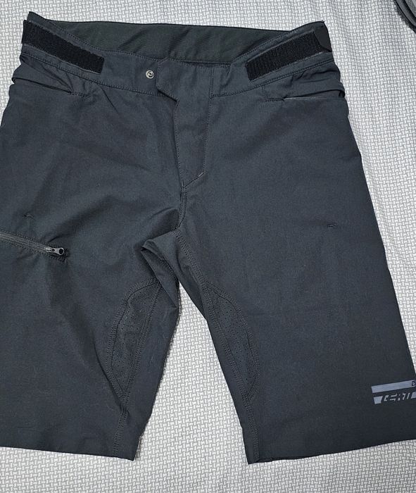 Pantaloni sport Scott, Leatt
