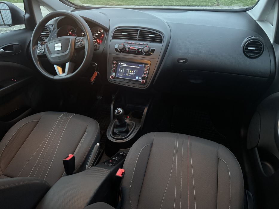 SEAT Altea XL 2012 — imagine 5