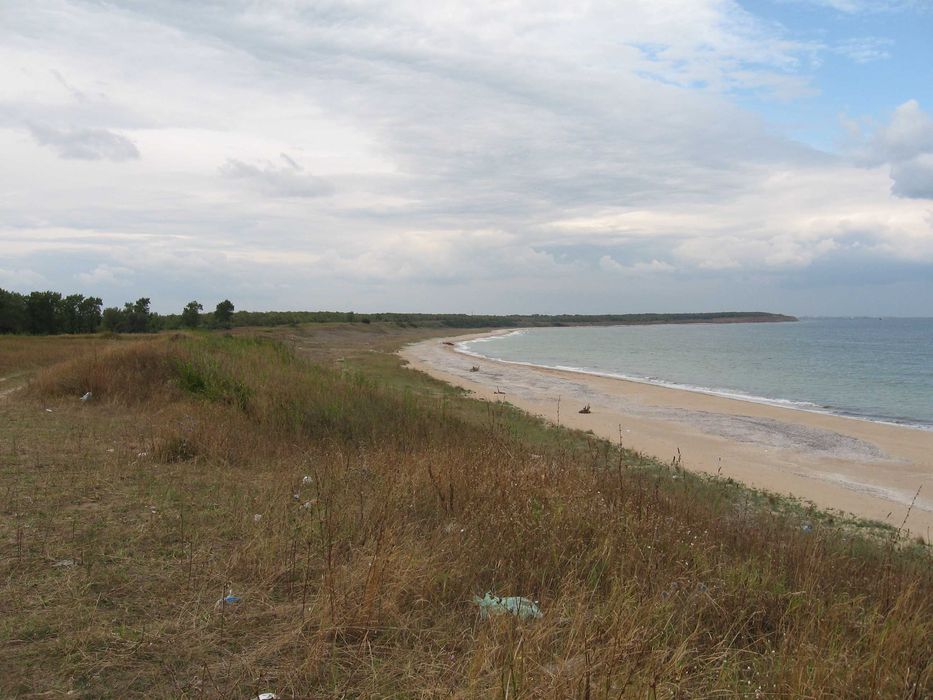 Парцел до плаж под наем дългосрочно