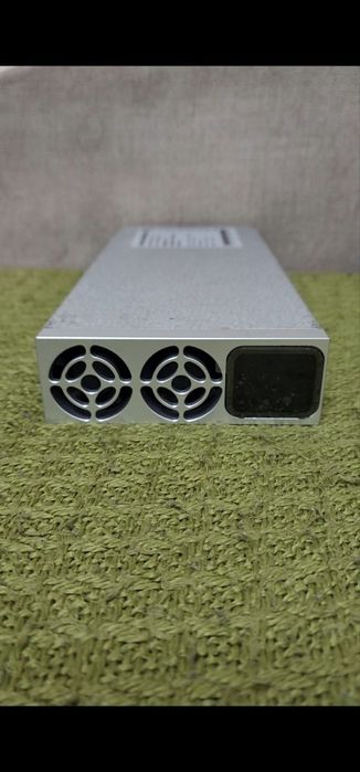 Универсальное блок питание для зарядки.