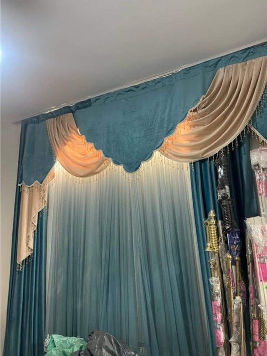 Vand Perdea si Draperie 3m latime si 260 inaltime
Va.d 
Premiu perdea