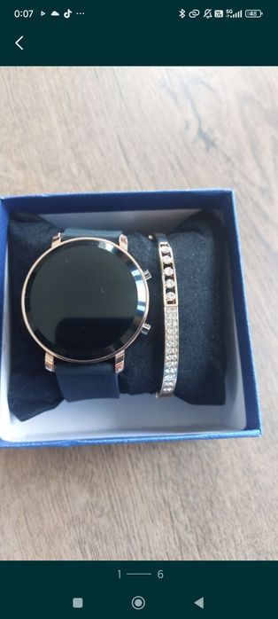 Часовник и гривна комплект