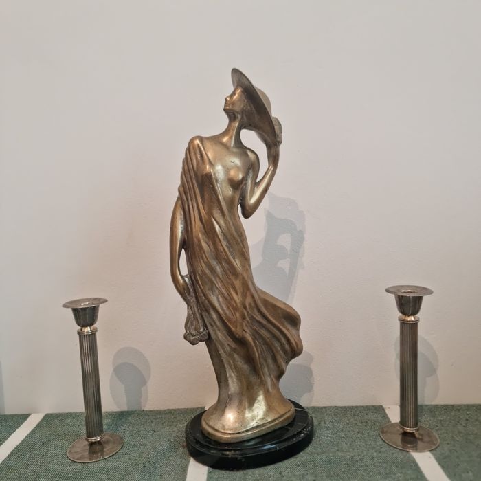 Statuetă mare Art Deco bronz – 40 cm – semnată MYLO – bază marmură