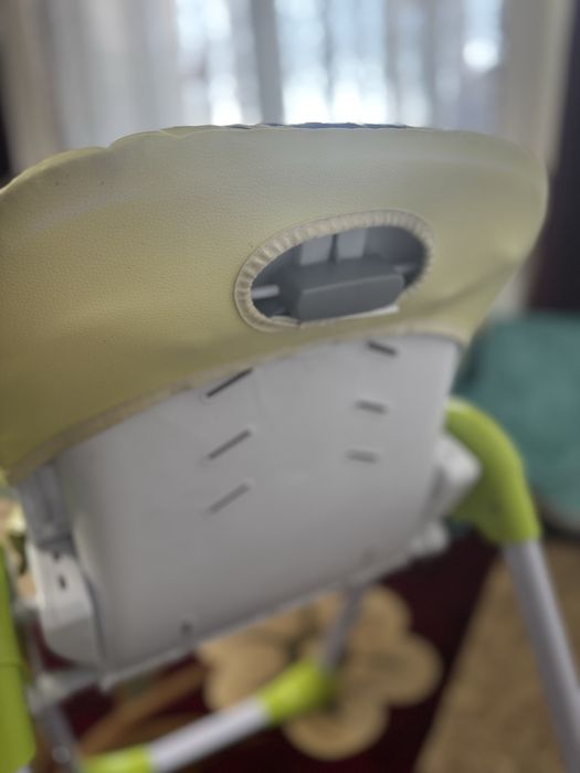 Продам стульчик для кормления