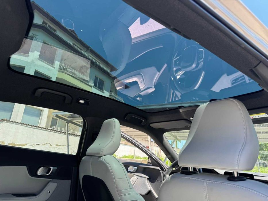 Polestar 2 82kWh  300hp