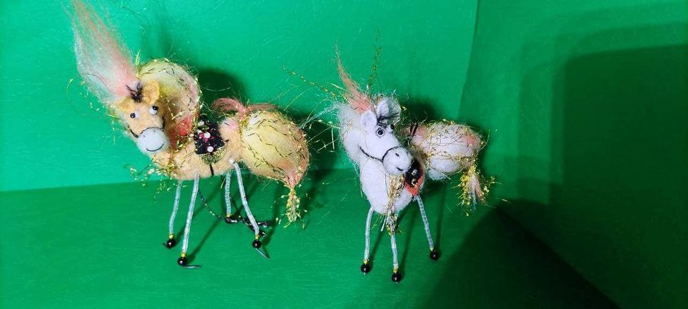 Мастер-класс:  Игрушки - лошадки ручной работы качественные - милые !