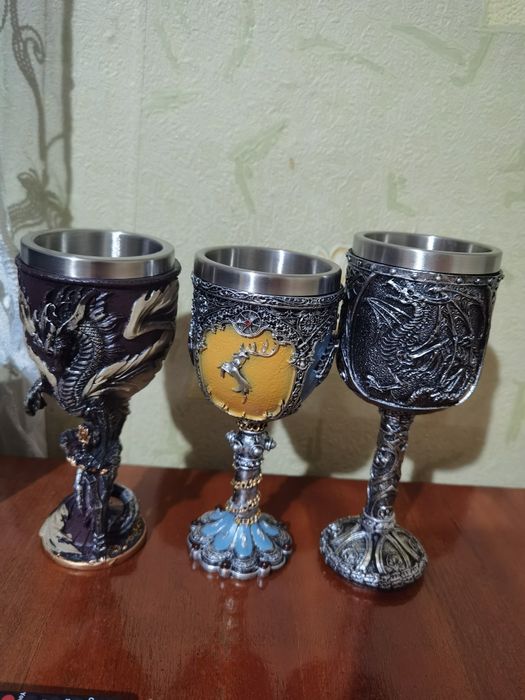 Нови Баварски метални чаши за вино