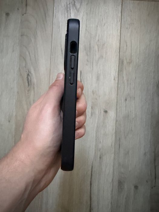 Husa Njord iPhone 14 Pro