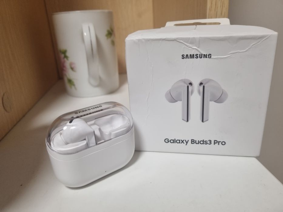 Повебанк Demaco ,Samsung buds 3 pro lux