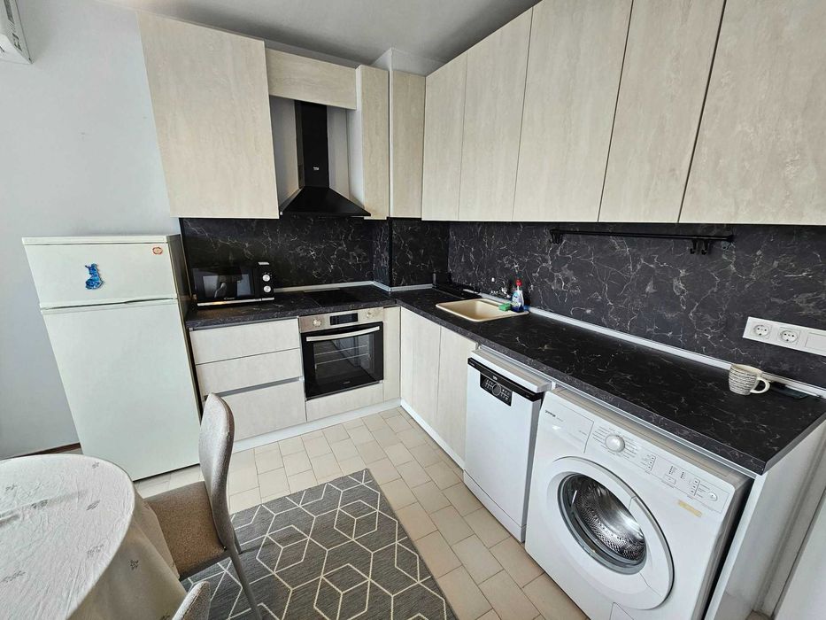 Тристаен до завод Дружба  - Варна - 550 евро