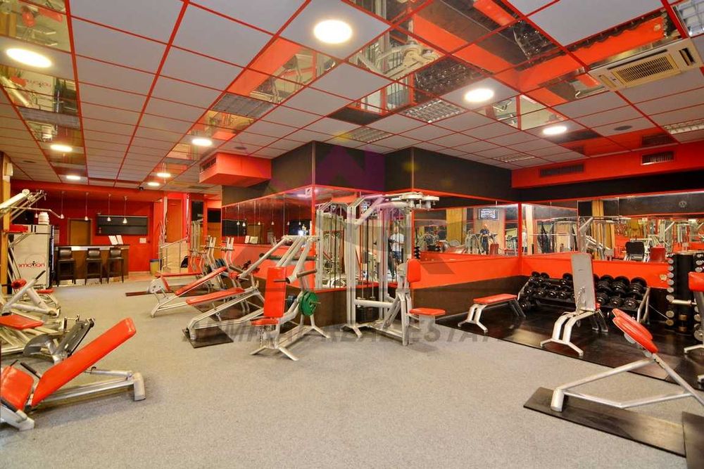 Продава се Офис в Варна, Трошево - 320 кв.м за 1188 €/кв.м - Снимка #3