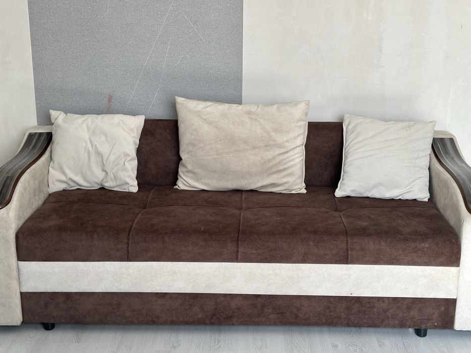 Продам диван тахту