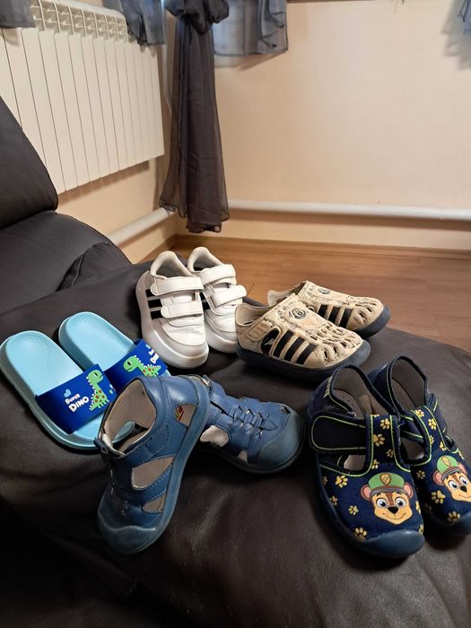 Детски обувки и сандали