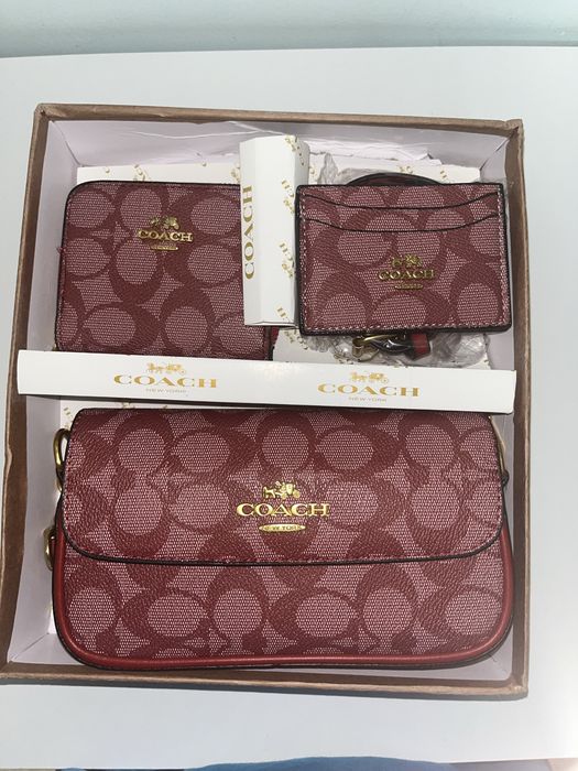 Комплект на COACH